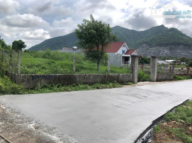 bán đất xã châu pha, tt phú mỹ. sổ riêng 500m2 25x20 1 sẹt đường châu pha -bà rịa - 2