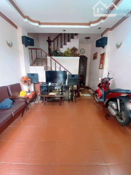 Bán nhà MT KD đường Hoa Phan Xích Long P.2 Phú Nhuận 72m2 giá 28 tỷ