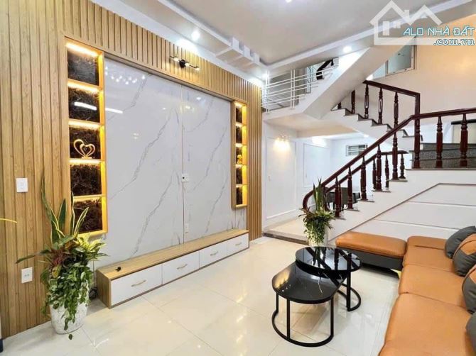 🍍Bán nhà 4 tầng phố Phạm Tử Nghi - Chợ Đôn, Lê Chân, 40m2, giá 2,55 tỷ - 2