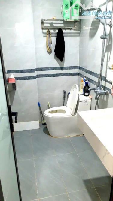 Bán nhà Ngô Quyền Hà Đông PHÂN LÔ QUÂN ĐỘI , nội thất xịn xò. 35m 5T 3PNKK 7,4 tỷ - 2