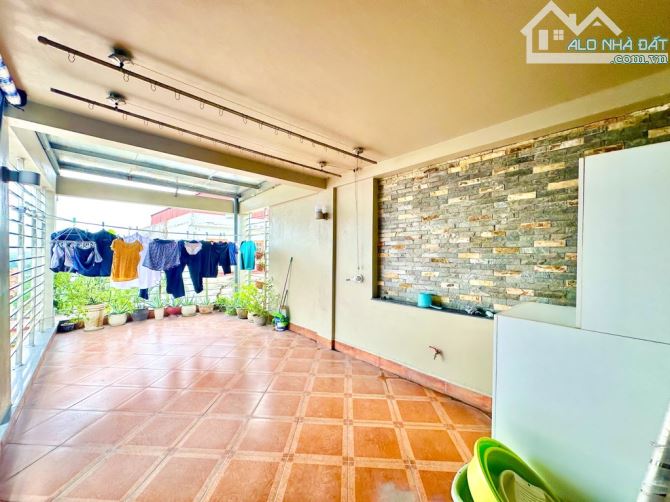 10 Triệu – Nguyên Căn Nguyễn Đình Thi Tây Hồ | 35m² x 4 tầng, Full Nội Thất, View Hồ Tây - 2