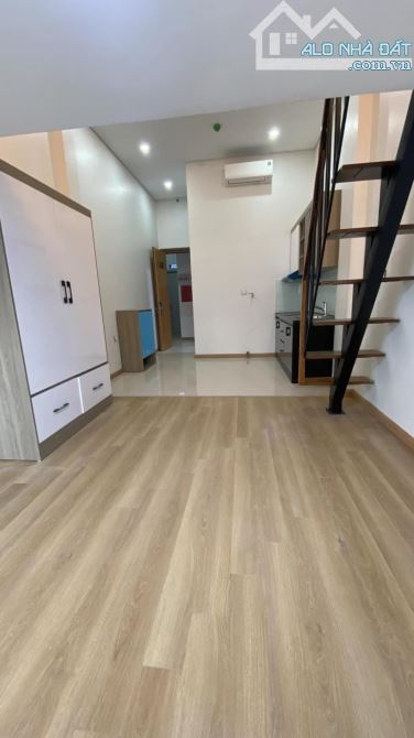 BÁN TÒA CCMN 59 QUAN HOA 220M2 7 TẦNG 36 PHÒNG CHO THUÊ 250 TRIỆU/THÁNG - GIÁ 36 TỶ - 2