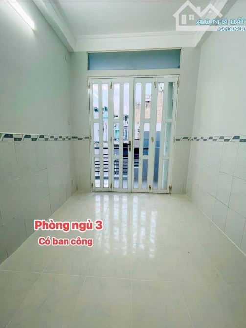 Nhà đẹp Nguyễn Thần Hiến giáp Quận 1, 32m2, 5 tầng 6PN chỉ 4.2 tỷ - 3