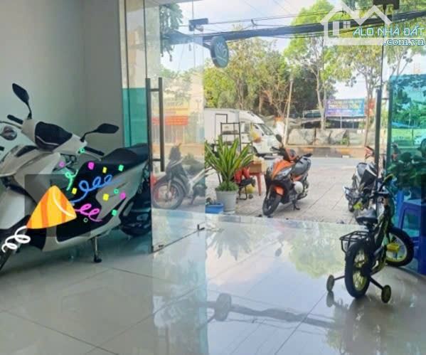 Chủ bán căn nhà SHR đường ô tô Lê Thị Riêng Q12 giá 13.5 tỷ - 3