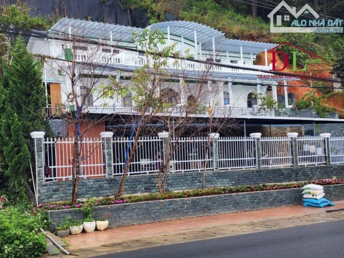Bán biệt thự mặt tiền Khe Sanh P10 Đà Lạt mặt tiền 21,5m - 4