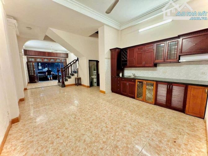 Phân lô oto tránh Kim Đồng, kinh doanh, sát hồ. Thông số vàng - 4