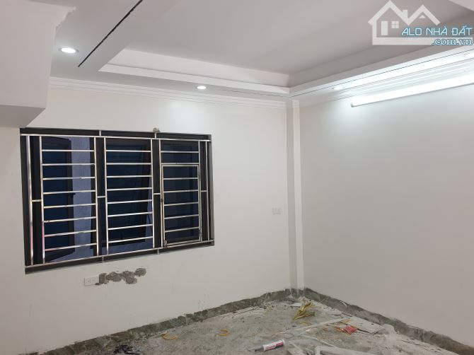 BÁN NHÀ ĐẸP 3.2 TỶ 3 TẦNG 57M2 Ô TÔ ĐỖ CỬA KHU MỸ XÁ - 4