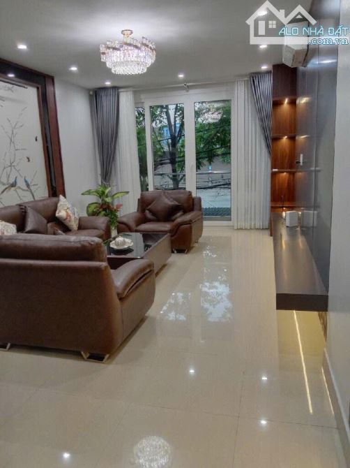 Bán nhà cán bộ, phân lô, Vũ Đức Thuận, Việt Hưng 70m2, 4 tầng, giá nhỉnh 17tỷ. - 5