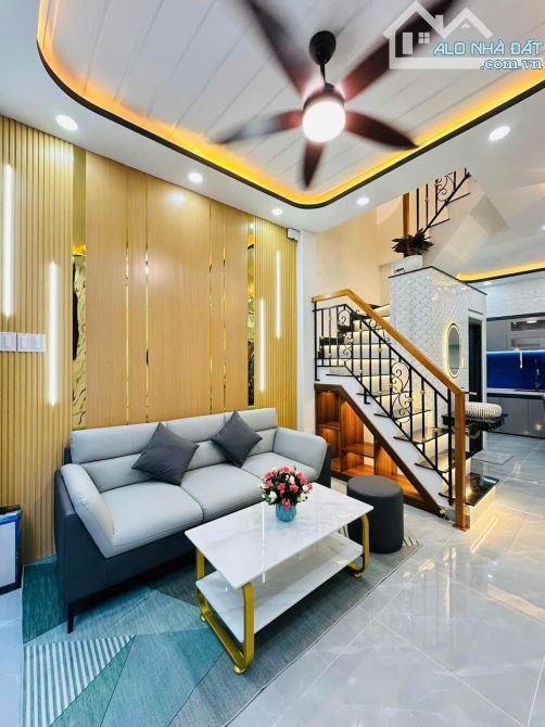 Nhà mới đẹp 5 tầng thang máy, full nội thất đường 8m Âu Cơ phường 10 Tân Bình giá 10.8 tỷ - 5