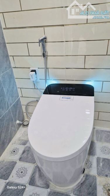 Ban nha Đường số 14, Phường Bình Hưng hòa A Quận Bình Tân. Dt 48m2 - 4 x 12 - 5 Tầng. Giá - 6