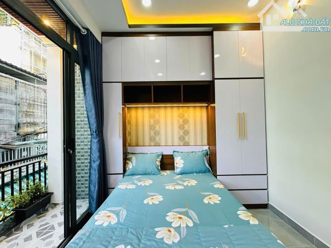 Nhà mới đẹp 5 tầng thang máy, full nội thất đường 8m Âu Cơ phường 10 Tân Bình giá 10.8 tỷ - 8