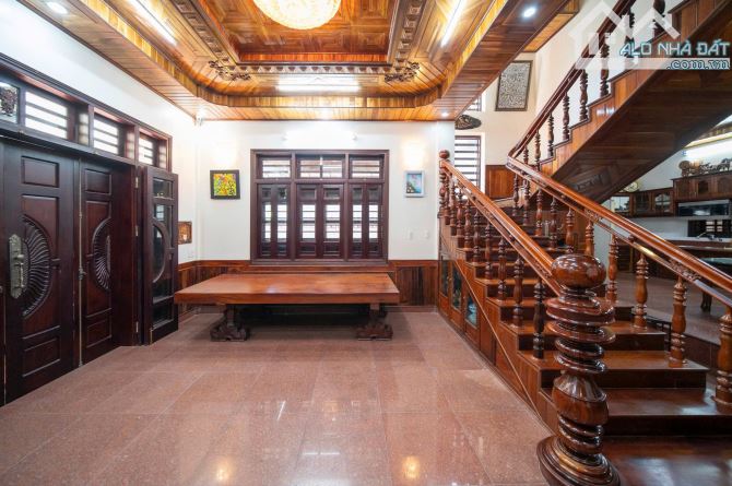 BIỆT THỰ 3 TẦNG ĐƯỜNG HÀ HUY TẬP, XUÂN PHÚ - 224M2 - 16,X TỶ - 9