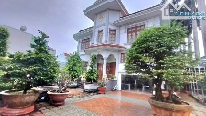 BÁN BIỆT THỰ SÂN VƯỜN TT QUẬN 9 – DT 1054M2 X 3T BTCT – ĐẦY ĐỦ TIỆN NGHI. - 6