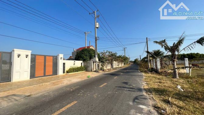 MẶT TIỀN TÔN THẤT THUYẾT- CÁCH BIỂN PHƯỚC HẢI 1.5KM- ĐẤT ĐỎ - BRVT