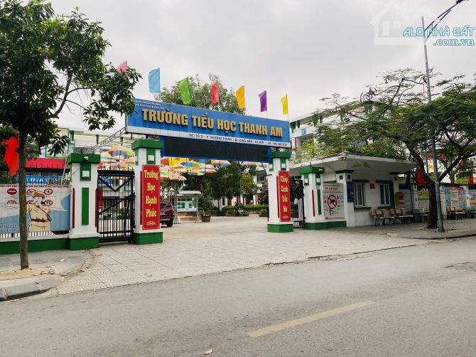 TĐC Đặng Vũ Hỷ, Thanh Am, vỉa hè, sát hồ điều hòa, xây văn phòng, 90m2, MT 6m, giá 14.8 tỷ