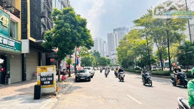 ⚜️ Tòa Văn Phòng 10 Tầng Mặt Phố Nguyễn Hoàng 100m2 10T MT 6.5m, Chỉ 70 Tỷ ⚜️