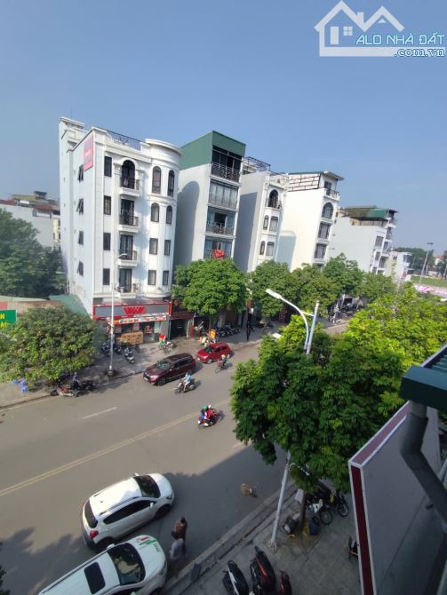 CHO THUÊ  TOÀ BUILDING MẶT PHỐ HỒNG TIẾN 80M 7T MT7M GIÁ 100TRIỆU LÔ GÓC VỈA HÈ  KIDOANH.