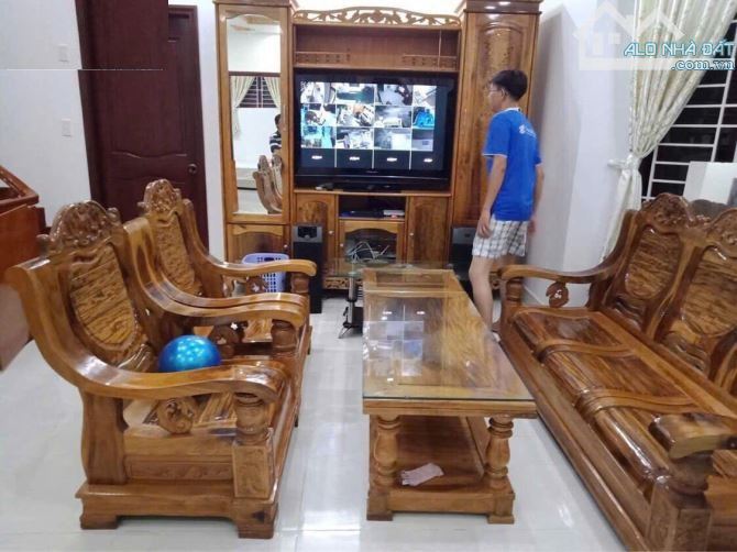 Bán nhà biệt thự Khang Điền đường số 11 Dương Đình Hội P.Long B Quận 9 (200m2) 18 tỷ - 11