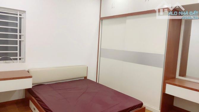 Bán nhà 4 tầng, HXH Đồng Xoài DT 49m2, gần chợ Hoàng Hoa Thám giá 7.9 tỷ TL - 1