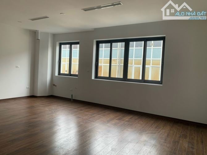 Bán nhà Vĩnh Phúc, Ba Đình, 100m2, 6 tầng thang máy, MT 7,3m ô tô tránh, vỉ hè, kd sầm uất - 1