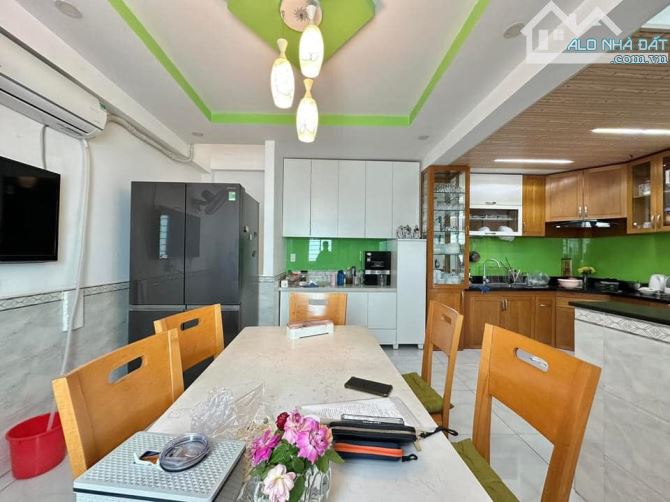 Nhà Bán Mặt Tiền Kinh Doanh, Gần Nguyễn Công Trứ, Bình Thạnh, 9 x 10, 2 Tầng, Chỉ 13 Tỷ - 1
