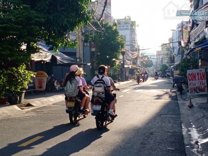 BÁN NHÀ MẶT TIỀN ĐƯỜNG PHAN THỊ HÀNH, P.PHÚ THỌ HÒA - TÂN PHÚ, 10.5 TỶ. - 14