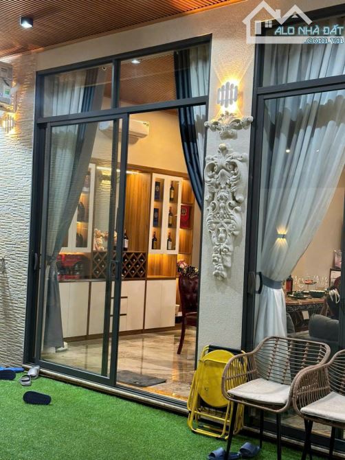 VILLA Sân Vườn 276m2, Hà Huy Giáp, Quận 12. Nội Thất Cao Cấp, Hồ, chỉ 9.6 tỷ - 17