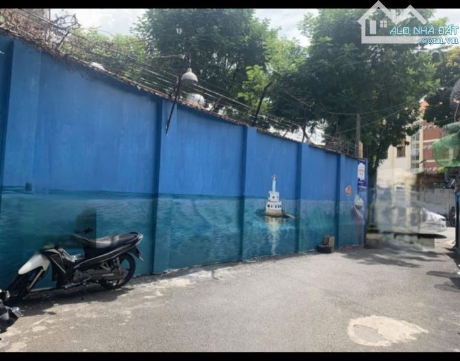 BIỆT THỰ THƯỢNG LƯU GIÁ CHÀO 159 TỶ,  TRẦN QUỐC THẢO  PHƯỜNG 7 QUẬN 3 - 2