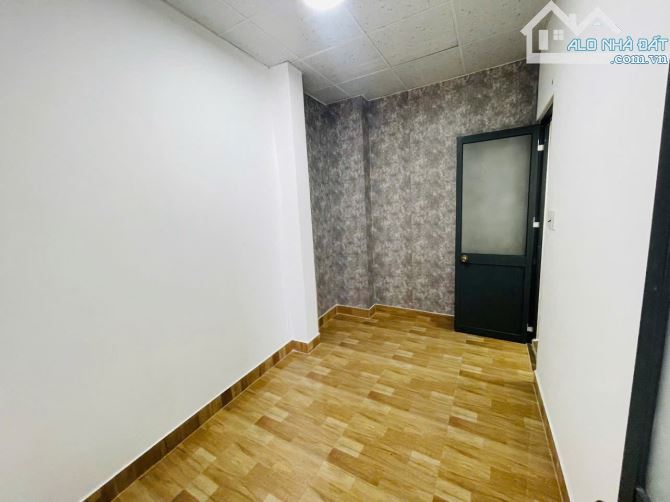 BÁN NHÀ 1 TRỆT 1 LẦU 1 TUM HẺM Ô TÔ NHỎ BA CU, GẦN MẶT TIỀN YÊN BÁI, GIÁ 2.5 TỶ! 🏡 - 2