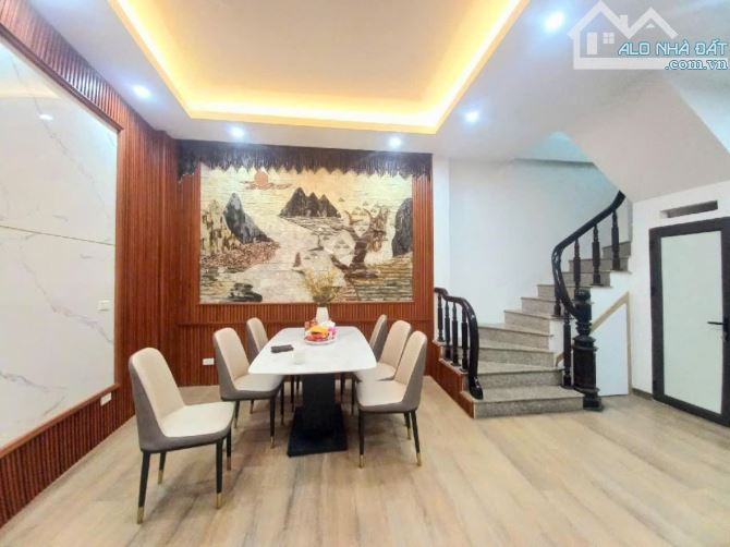 Bán nhà 29 Khương Hạ -Thanh Xuân , DT 40m2 , Giá Nhỉnh 5 tỷ , Oto gần , Full nội thất . - 2