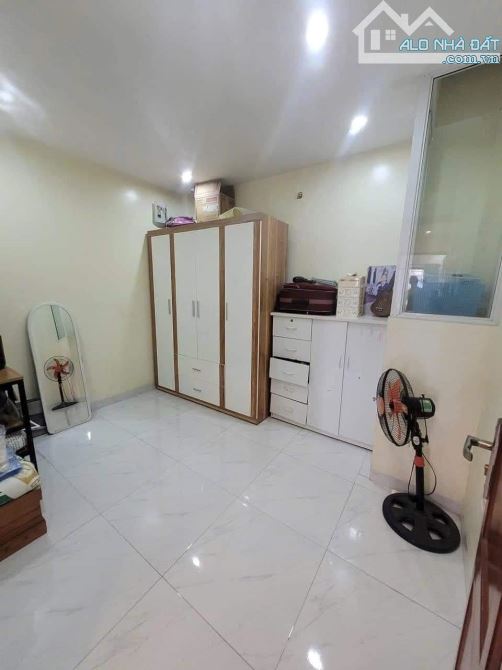 Nhà dân 3 tầng cần bán, gần ngã tư Canh, ngõ trước nhà thoáng, đường ô tô cách khoảng 100m - 2