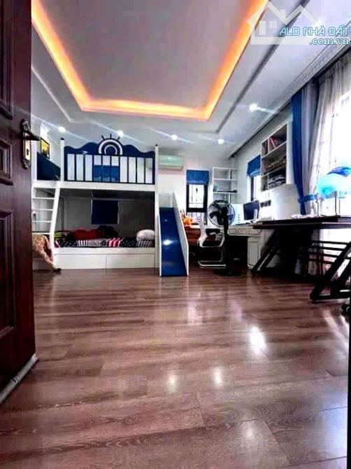 Bán Gấp Nhà Sài Đồng Căn Góc 35m2, 6 Tầng, Cạnh Vinhomes Riverside Nhỉnh 7 Tỷ - 2