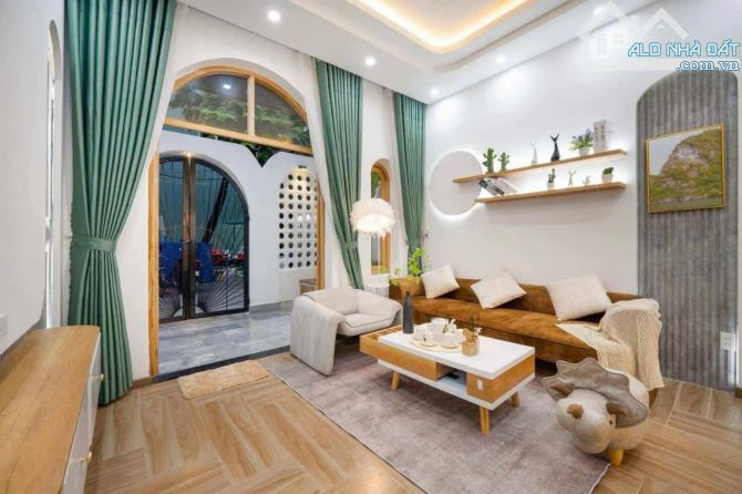 Bán nhà 4 tầng. Mặt tiền đống đa.kinh doanh sầm uất. Hải châu TP ĐÀ NẴNG - 3