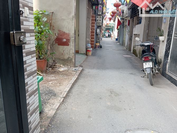 Bán đất Xí nghiệp Tơ Tằm Sơn Đồng Đường 422 dt 60 m2 giá 5.2 tỷ ô tô nhỏ vào nhà. - 3