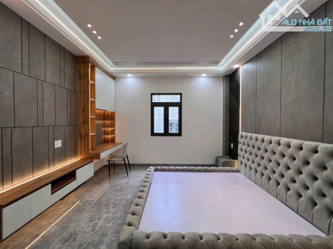 18.8 TỶ- BÁN TOÀ 4 LẦU 13P, THU NHẬP 65TR/T, MT MAN THIỆN ,tăng nhơn phú A ,tp. thủ đức - 4