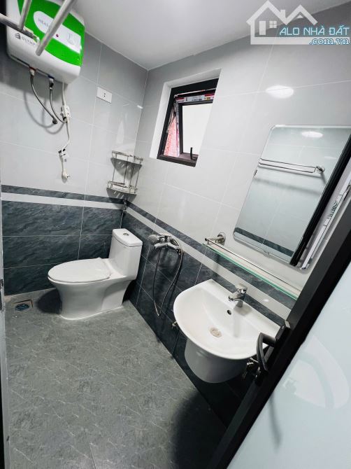 Khai Trương CCMN 68 Triều Khúc Thanh Trì 25m2 Gác Xép Ban Công Cửa Sổ Bếp Riêng Thang Máy - 4