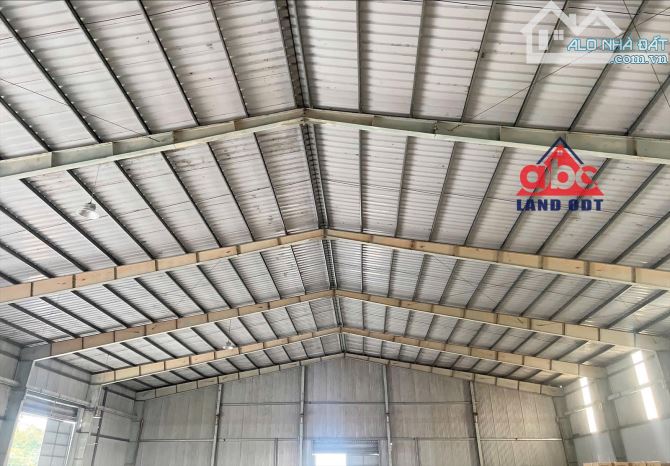 XT336 Nhà Xưởng Sản Xuất. Ngoài kcn tiếp nhận Sản Xuất. TP. Biên Hoà • diện tích sử dụng :