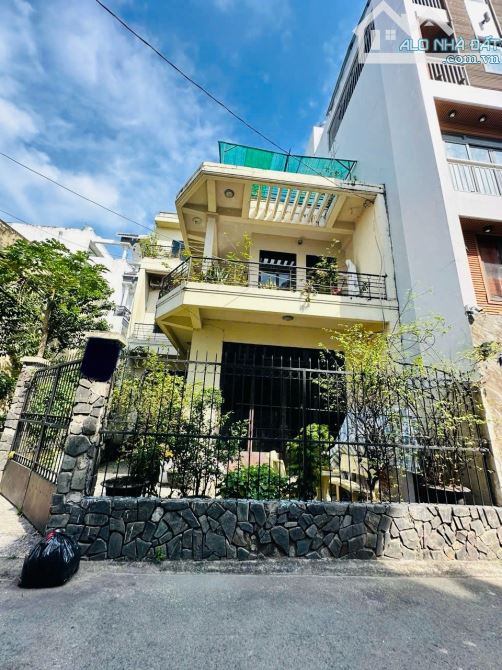 BÁN NHÀ 3TẦNG BTCT PHƯỜNG 16 - GÒ VẤP - DT NGANG 8*15 =120M2 - 2 MẶT HẺM XE TẢI👉 15,5TỶ.