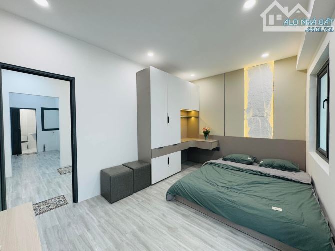 🔥 Nhà 2 tầng full nội thất K16/… Lý Thái Tổ.    - DT đất : ~50m2 DTSD 100m2 - 10