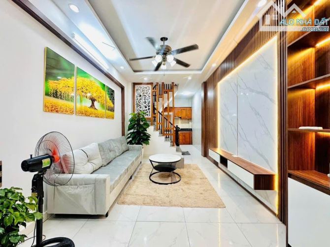 Bán Nhà Thanh Lân, Phường Thanh Trì, Hoàng Mai, 31 m2, 4 Tầng, 4.7 tỷ, Ô tô Đỗ Gần - 1