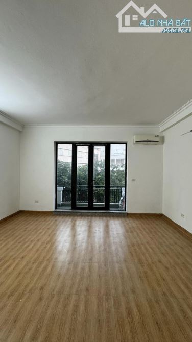 BÁN NHÀ 5TẦNG*69M LIỀN KỀ KĐG TỨ HIỆP- PHÂN LÔ ÔTÔ TRÁNH VỈA HÈ KINH DOANH 17 TỶ - 1