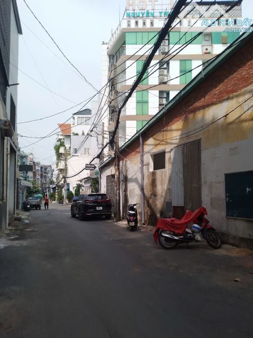 Bán Nhà 4 tầng 73m2 có 7,65 tỷ Phạm Văn Chiêu Phường 14 Gò Vấp Hồ Chí Minh - 1