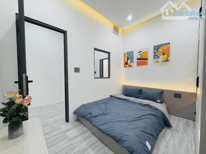 🔥 Nhà 2 tầng full nội thất K16/… Lý Thái Tổ.    - DT đất : ~50m2 DTSD 100m2 - 15