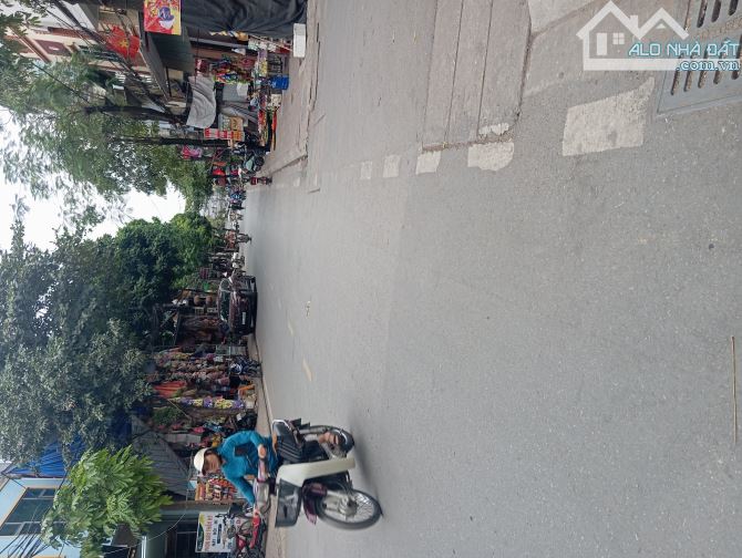 Ô TÔ TRÁNH - THỬA VUÔNG ĐẸP - có thể KD Được,Đầu Tư  Hay Ở  Đều Tuyệt vời Bắc Hồng Đông An - 2