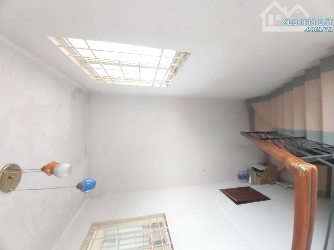 Nguyễn Trãi- P. Nguyễn Cư Trinh – Q. 1 – DT: 4*13.5m- Chỉ 15 tỷ 7 - 2