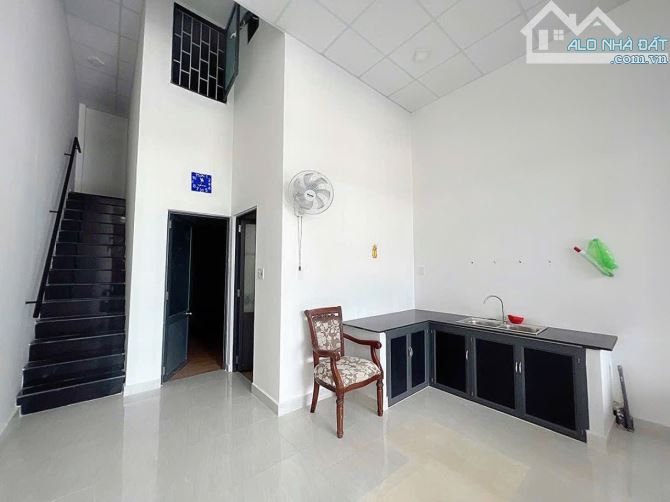 BÁN NHÀ CẤP 4 HÒN XỆN,  VĨNH HOÀ GẦN BIỂN NHA TRANG - 2