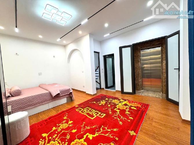 🏆 Hiếm: 42m2 mặt ngõ Yên Hoà, 7 Tầng THANG MÁY - Ngõ đẹp, Bagac, 5 nhà ra phố - Chỉ 9,xty - 2