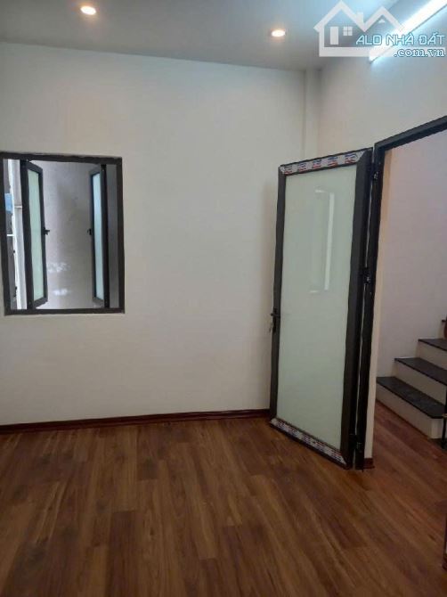 TIN THẬT Bán nhà Vĩnh Hưng 42m2, 4,95 tỷ, dân xây - 3