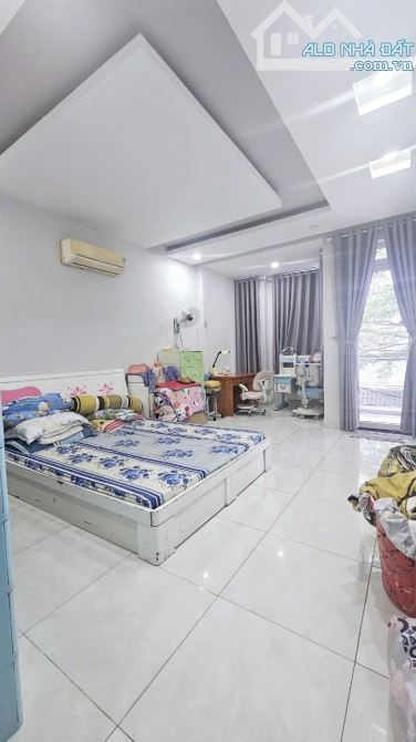 bán nhà 3 tầng đường số 7 linh trung đường 5m giá chỉ 7.4 tỷ - 3