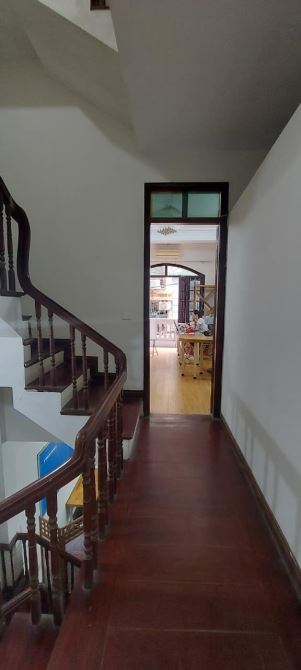 Nhà đệp ở ngay Phùng Chí Kiến Cầu Giấy. Sổ A4 54m, 4 tầng 3 ngủ MT4m3 Giá 15 tỷ Ngõ ô tô t - 4